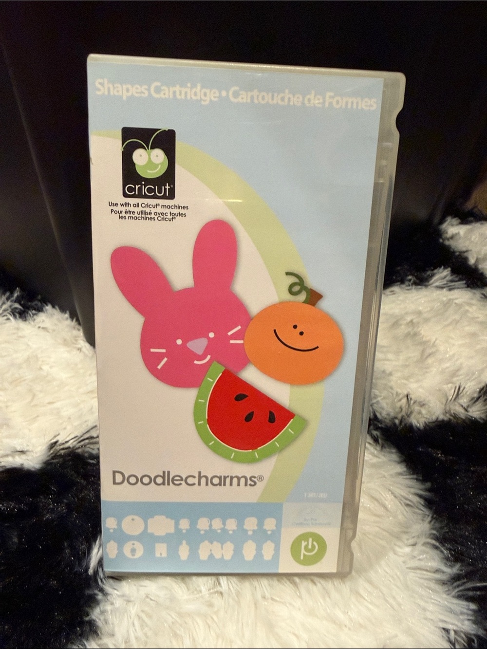 Cricut Doodlecharms Shapes Cartridge - Pink, Orange, Red, Green